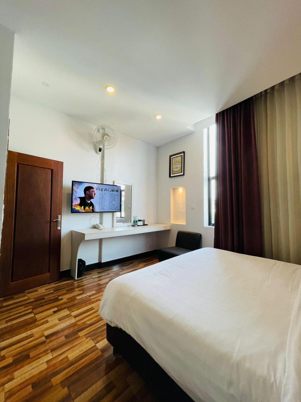 De Hotel 3*