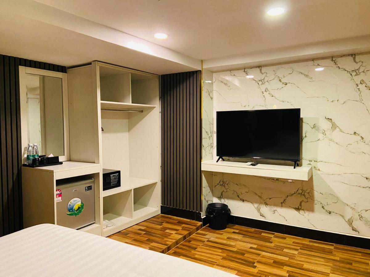 酒店 De